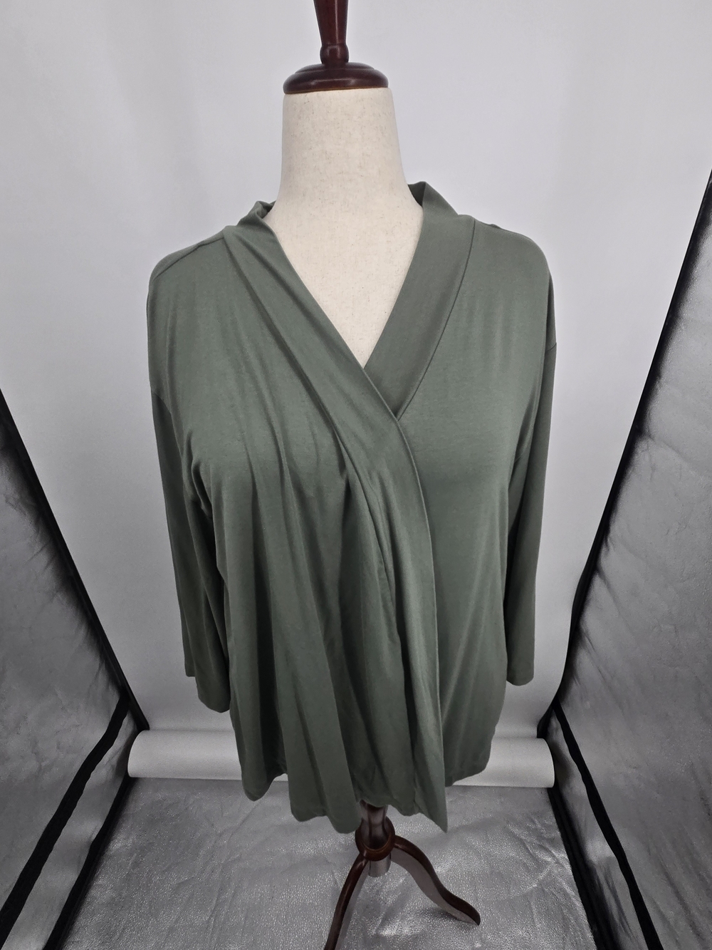 State Of Day Light Olive Green Wrap Robe Top Large